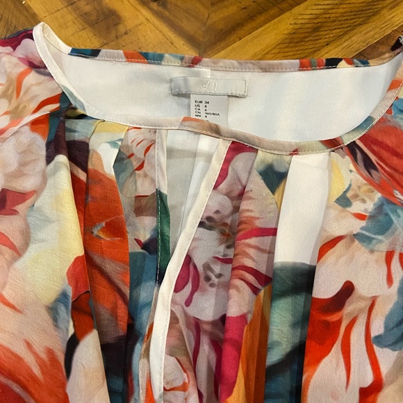 H&M Floral dress new with Tag - Picture 3 of 7